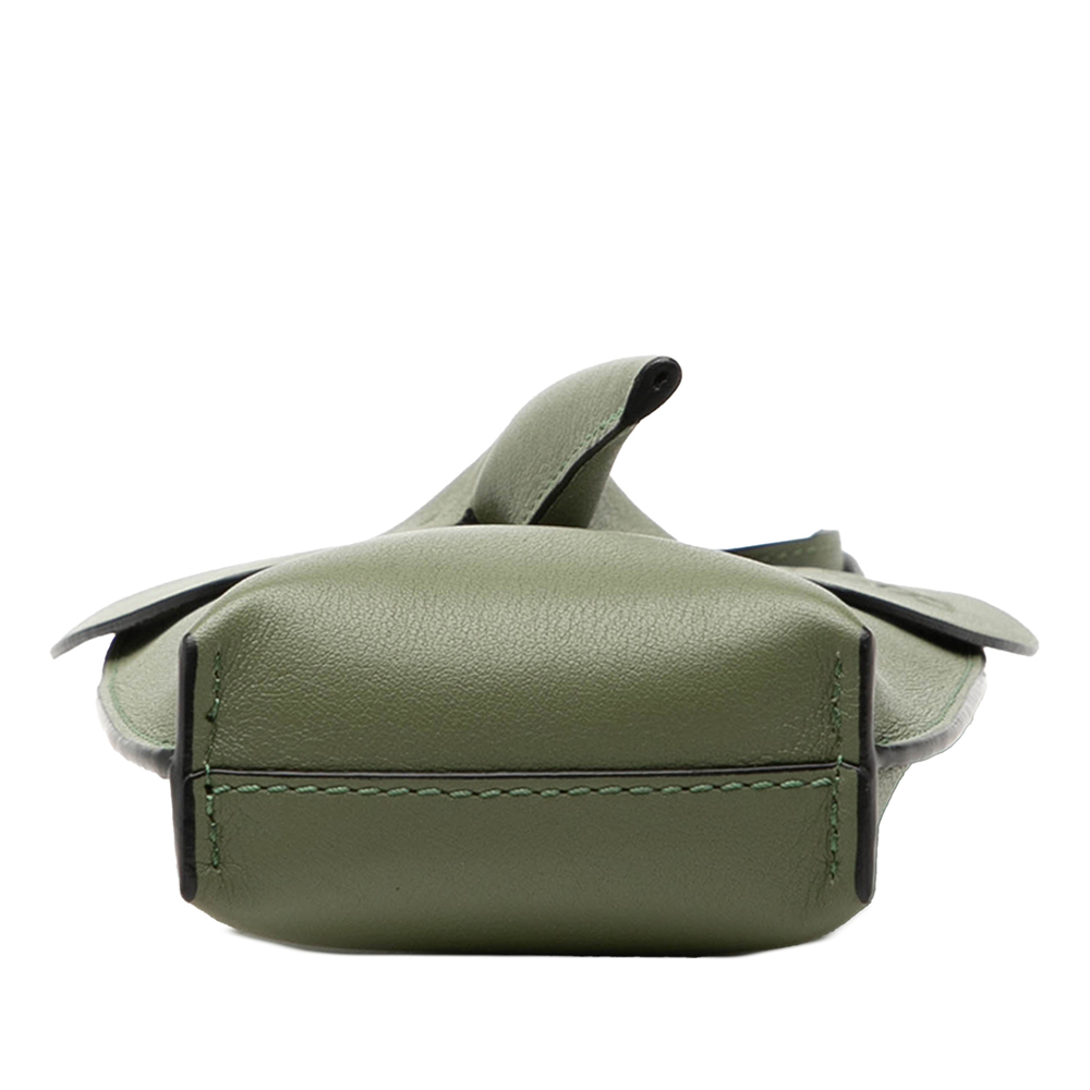 Pre-Loved LOEWE Leather Elephant Pocket Crossbody - Picture 3 of 8